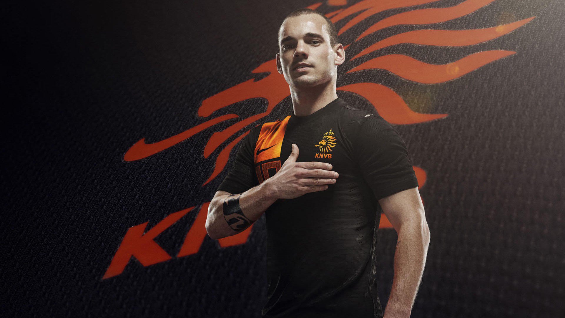 国家队友谊赛中的高位压迫:磨合之路与成果展现