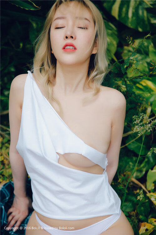 开云体育在线下载-德甲史诗对决：从0-3到逆转取胜的奇迹，德甲经典比赛