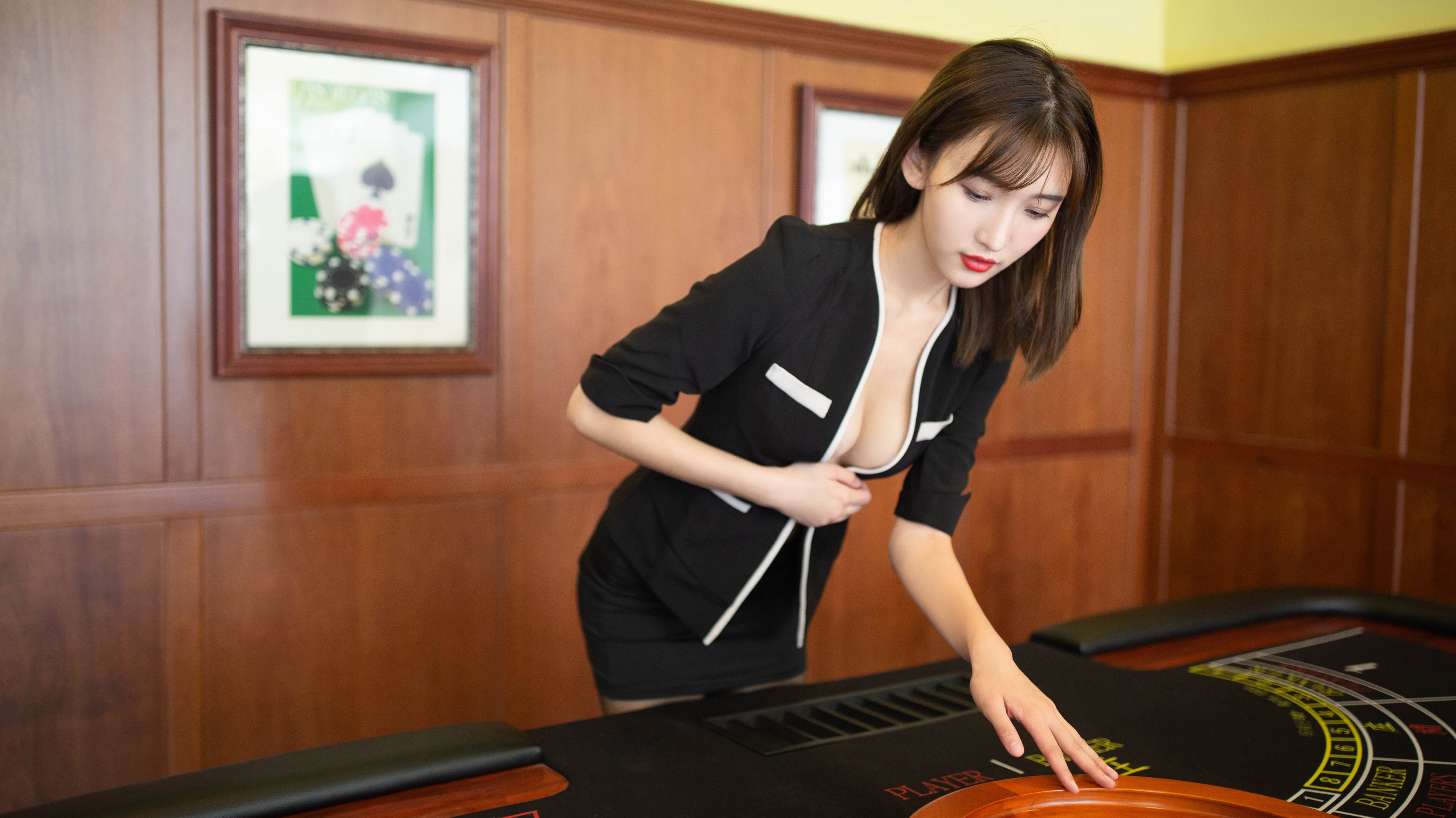 开云ky官网-意甲豪门巅峰对决：攻防两端精彩纷呈，意甲豪门有哪些