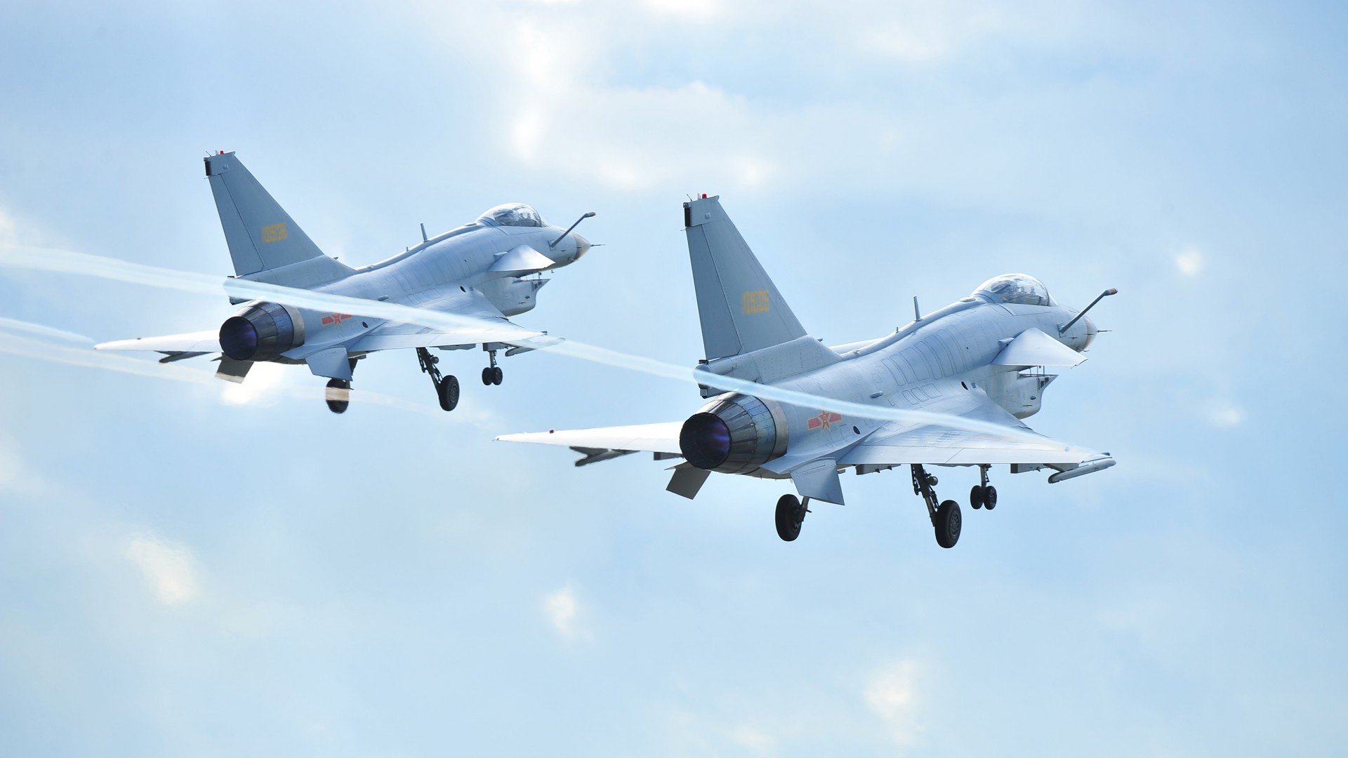 掘金小将加练投篮展现稳定成长势头，掘金打法