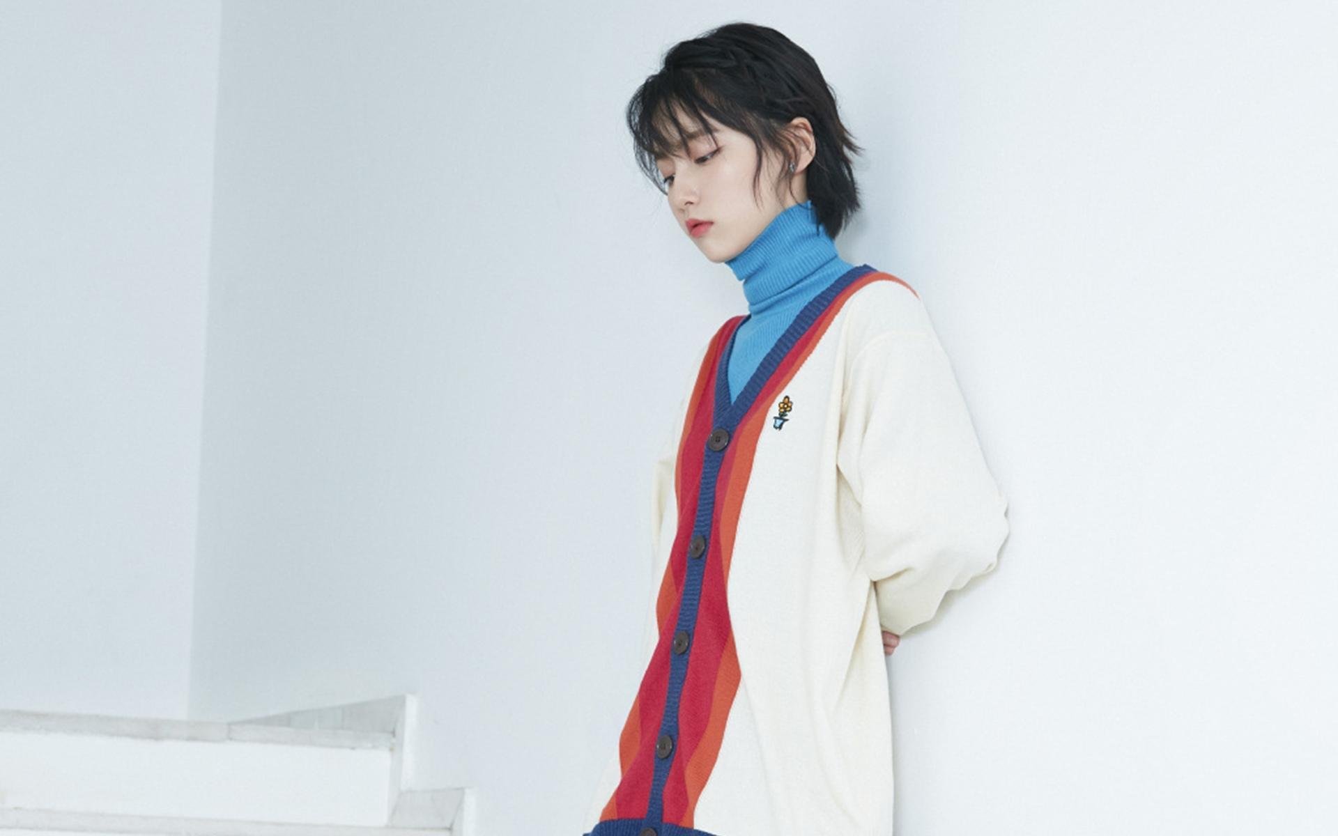 开云体育app下载-裁判使用新型技术装备提升判罚准确率引发行业关注，裁判的技能素质基础